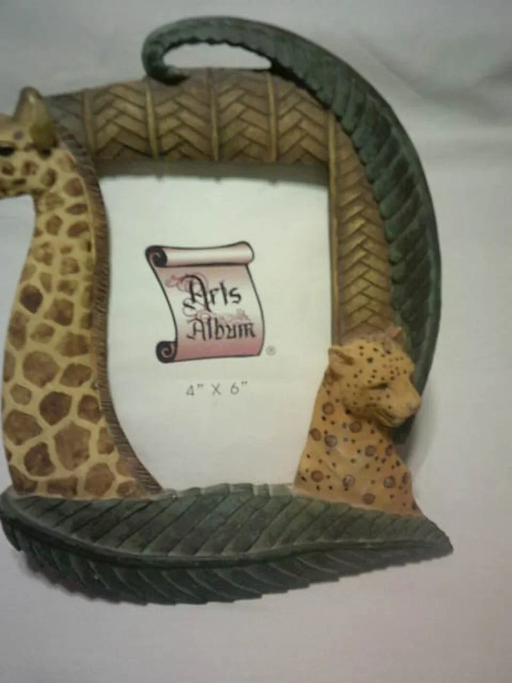 VTG ARTS ALBUM JUNGLE AFRICA RESIN PICTURE FRAME 4X6